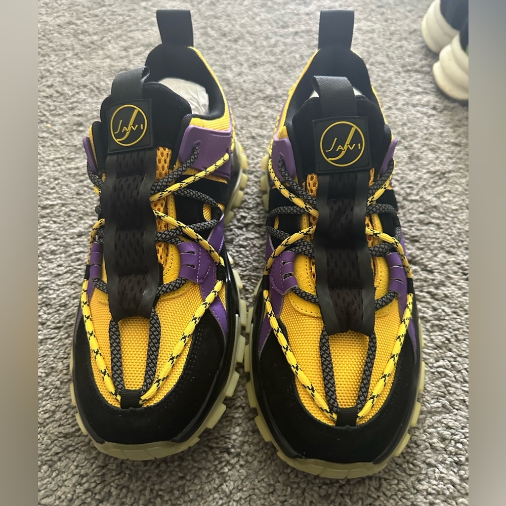 JAVI SNEAKERS Sz 12